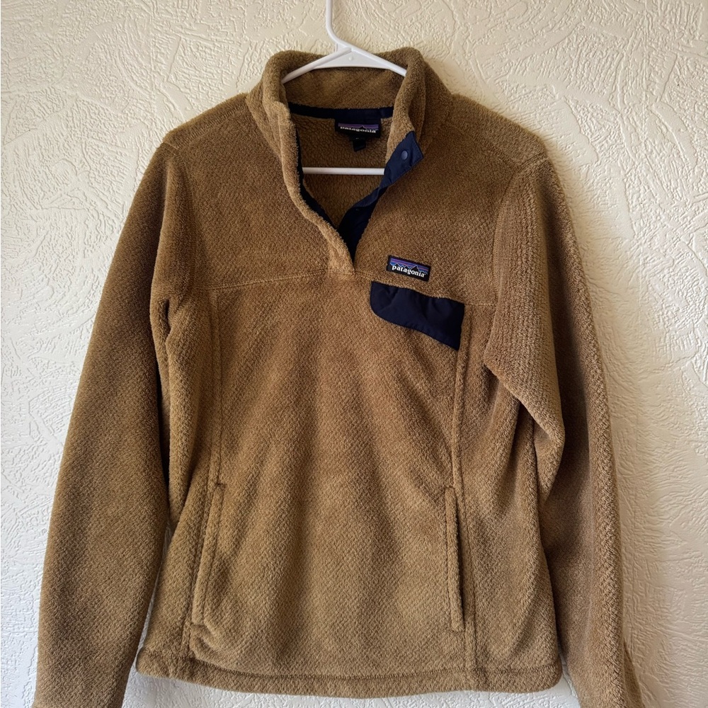 Patagonia Tan Fleece Jacket